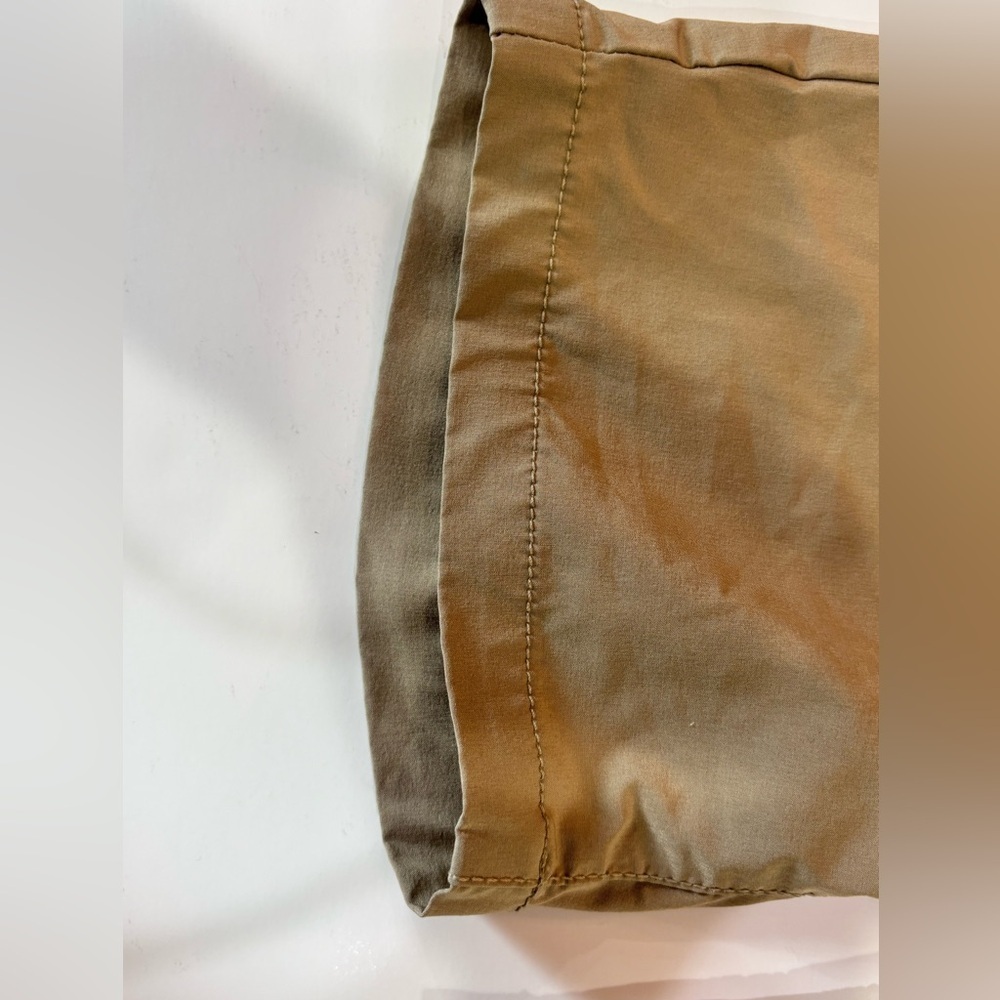Old Navy Boys Khaki Shorts - Picture 5 of 13